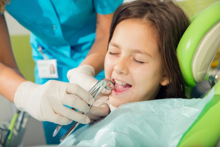 Top 4 Signs You Need To See A Dental Expert | Dental Save